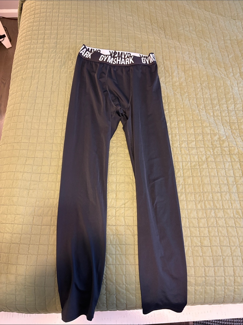 Gymshark Men’s Black Under Leggings Branded. No tag but should be size M